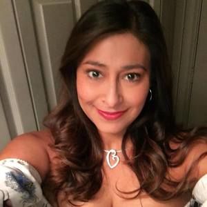 Meet your Posher, Monica